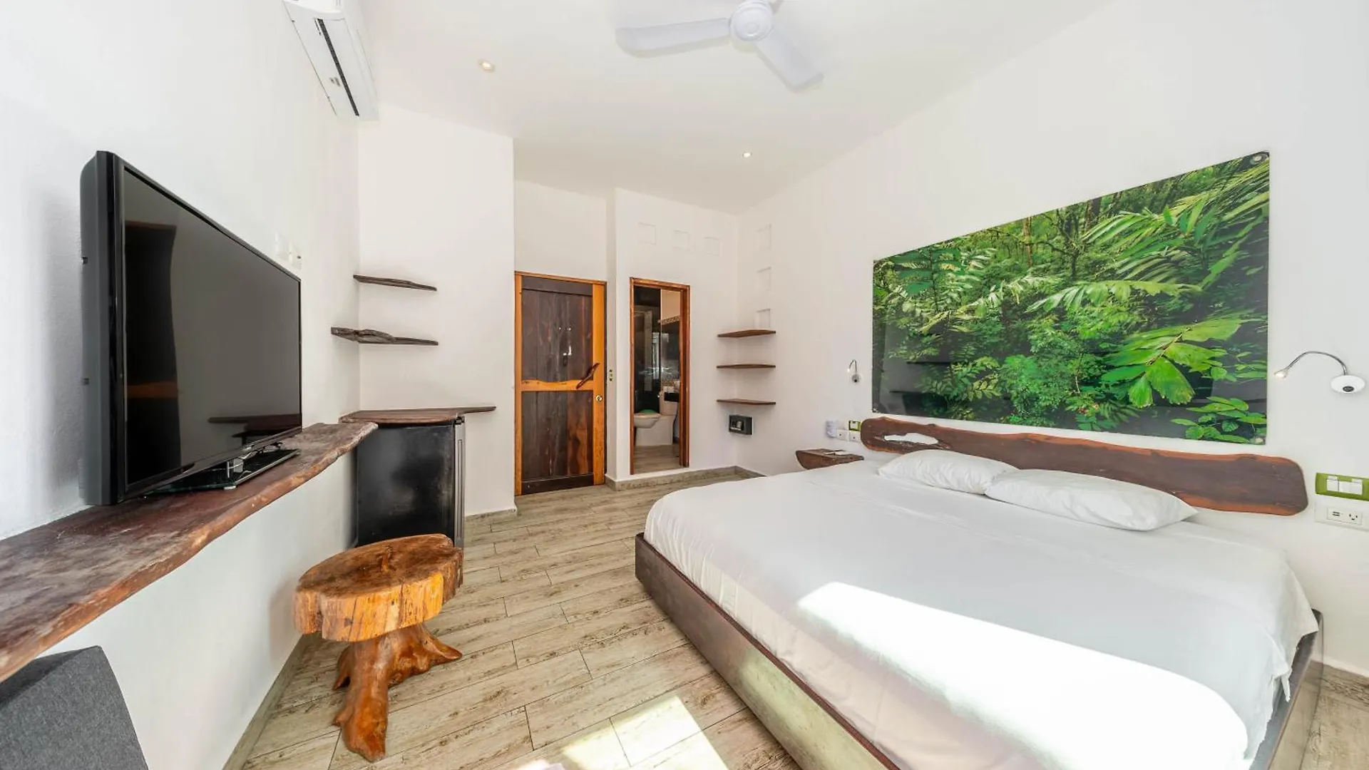 The Green Village Boutique Hotel Плая-дель-Кармен